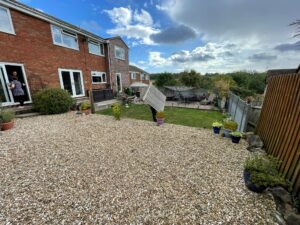 garden fencing Pontypool