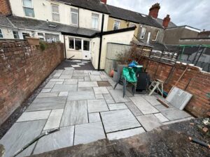 patio construction pontypool