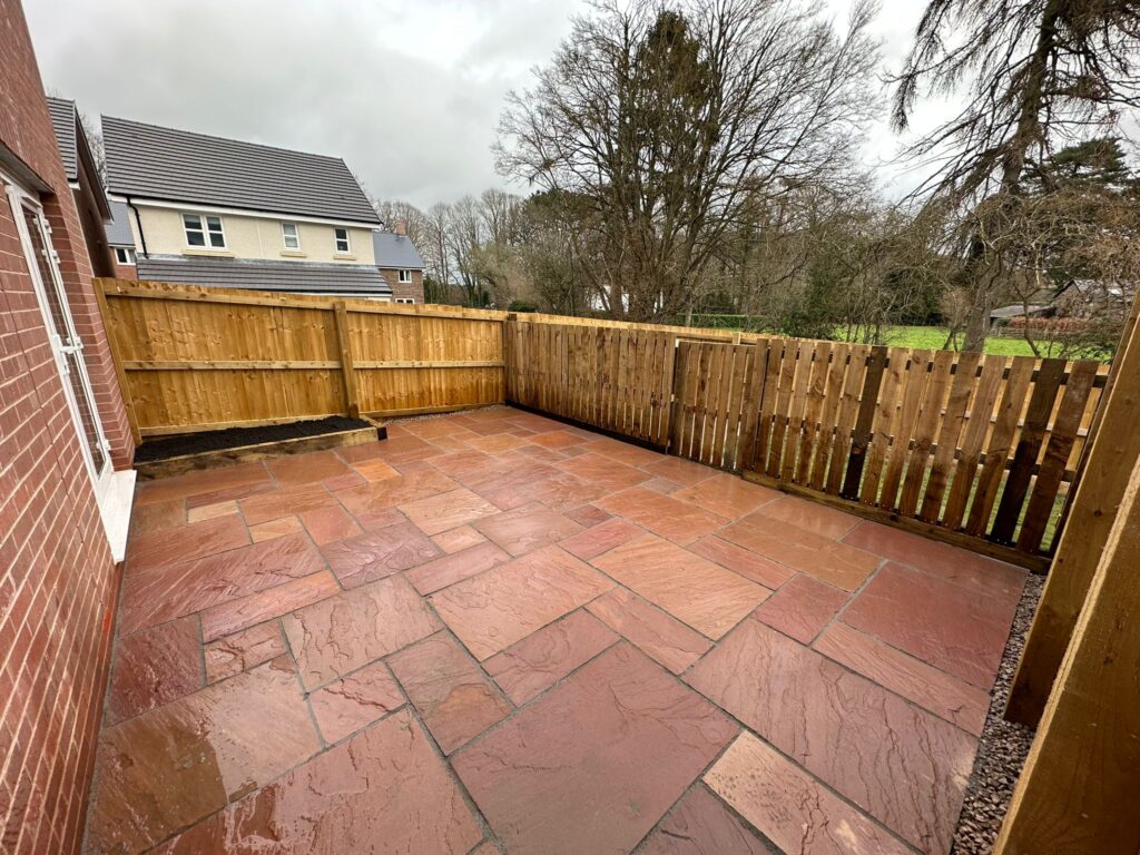 patio construction pontypool