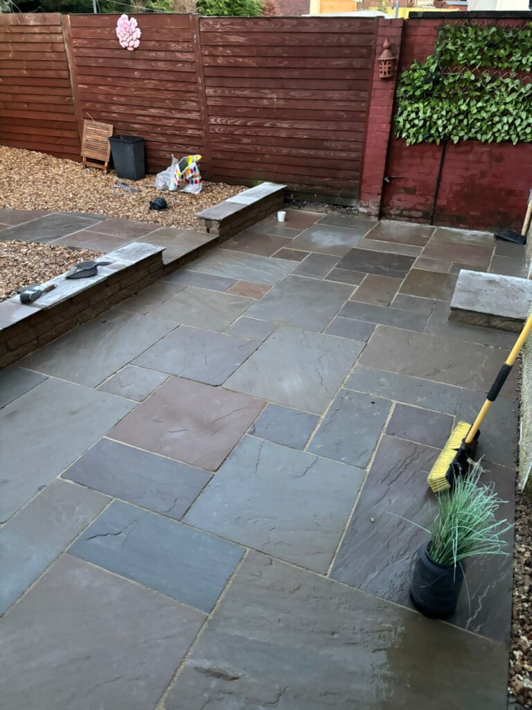 patio construction pontypool