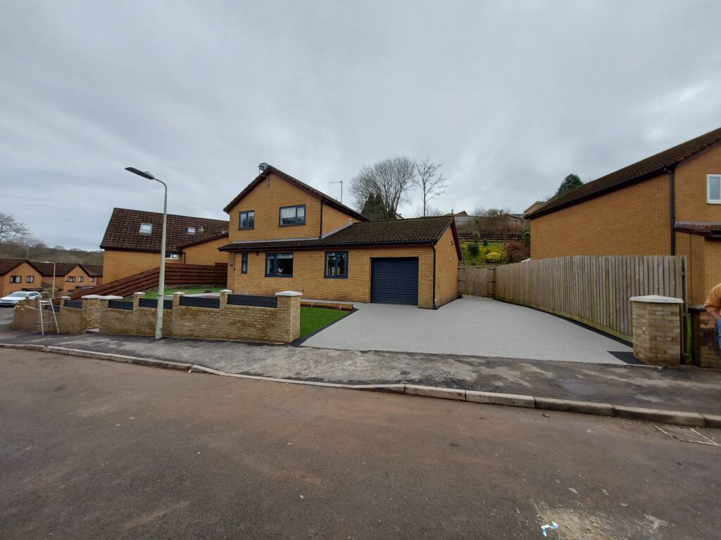 resin driveway installation pontypool